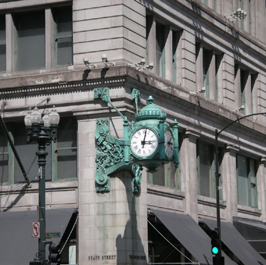 Clock at State and Washington streets, photo by Susan Perry, CCL, 2007